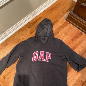 EUC gap sweatshirt with hood, size XL